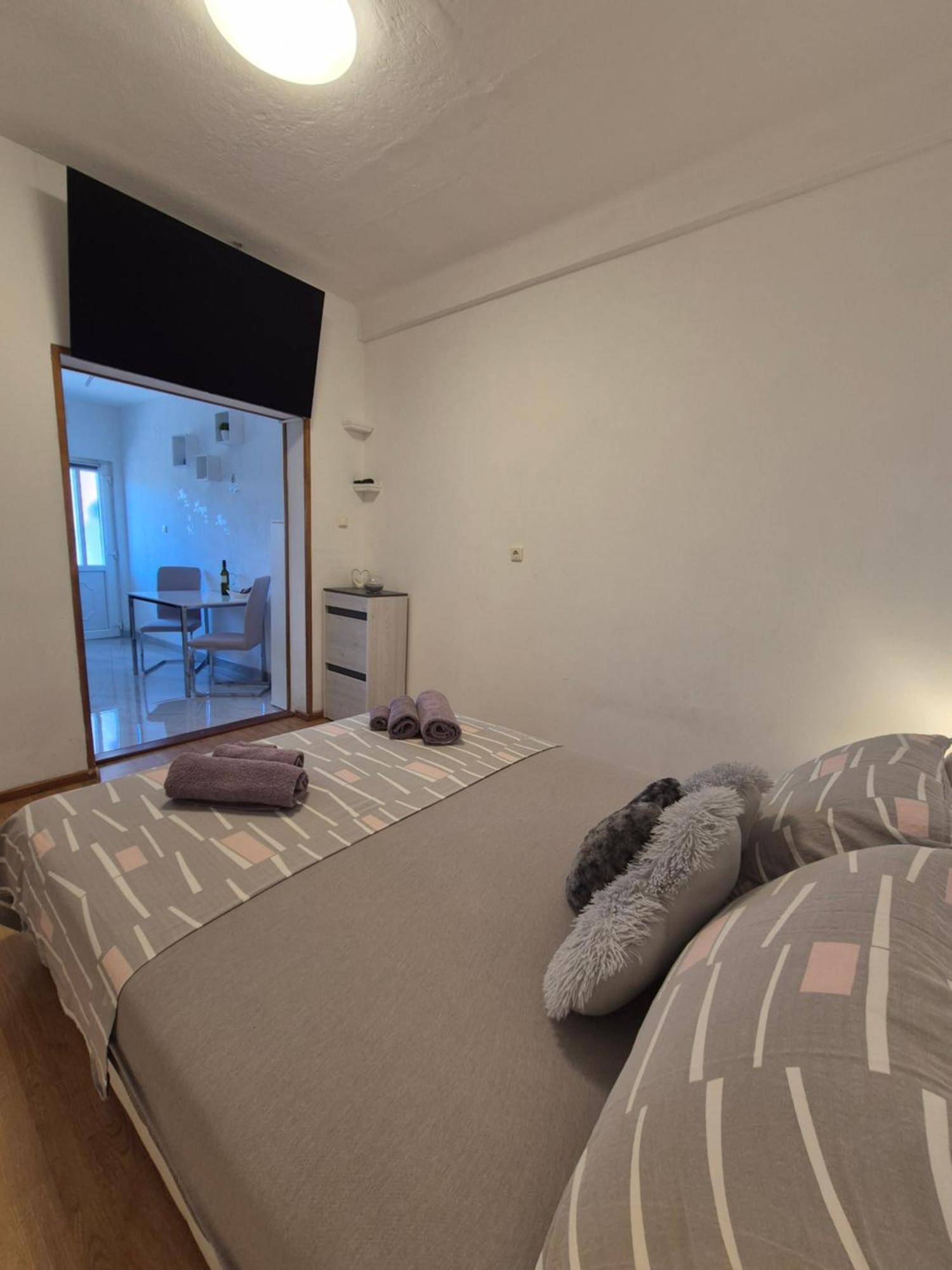 Apartment Karla คอมีชา ภายนอก รูปภาพ